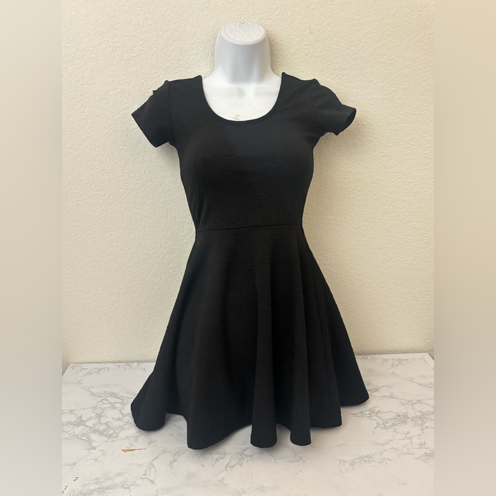 Planet Gold Fit & Flare Dress Women's Small Scoop Neck Black Casual LBD